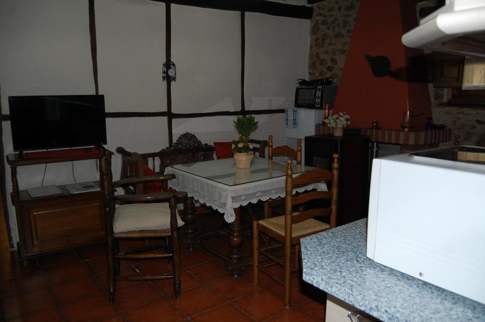 Apartamentos Rurales Tia Josefa Tornavacas Exterior photo
