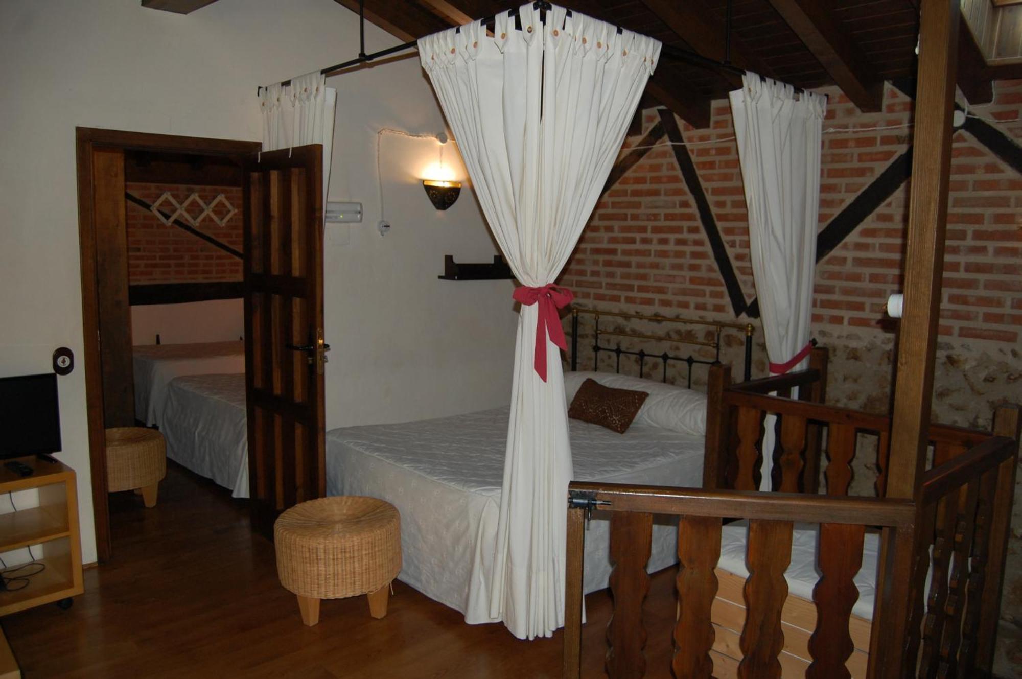 Apartamentos Rurales Tia Josefa Tornavacas Exterior photo